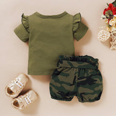 Ensemble bébé « Daddys Girl » avec haut à épaules volantées et short camouflage
