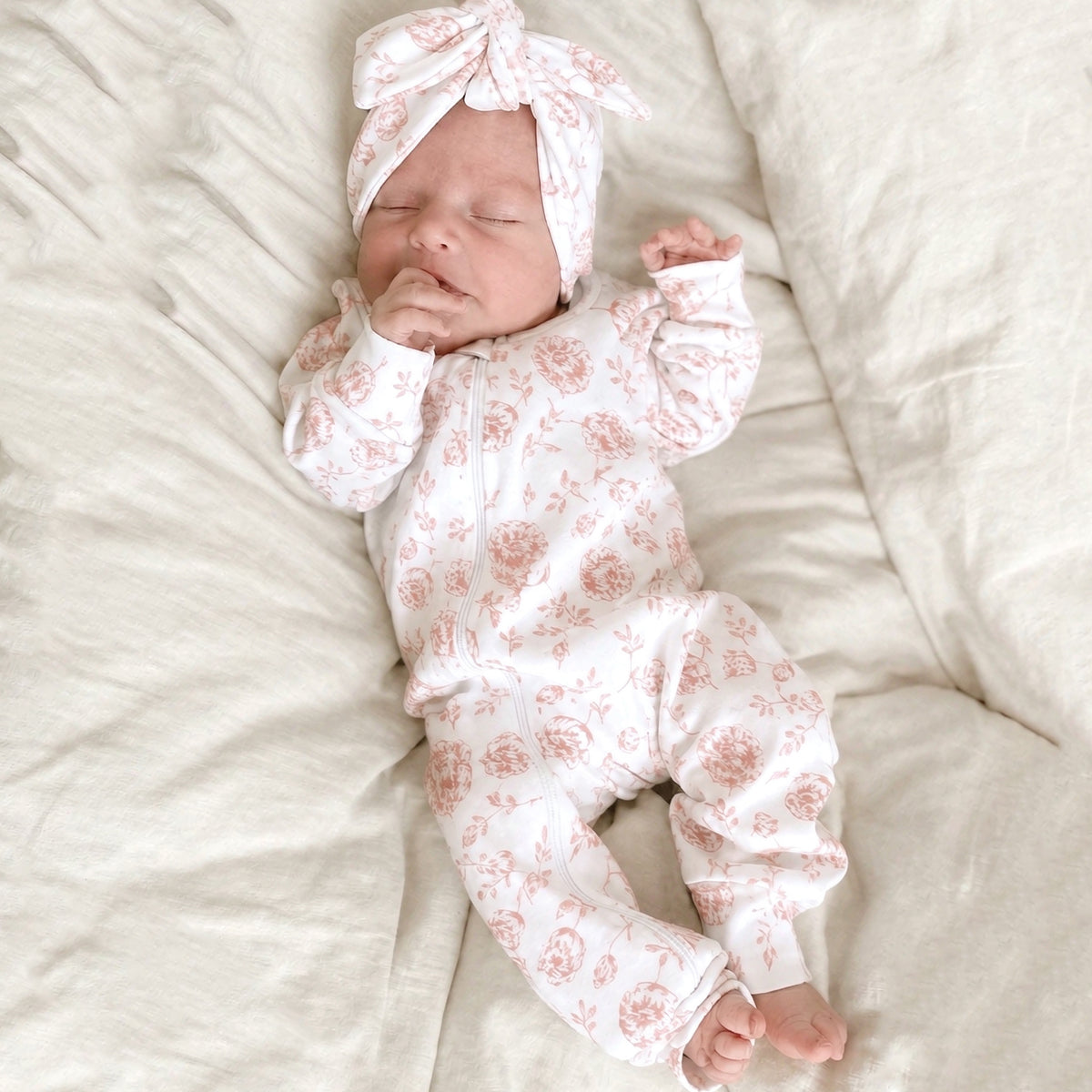 2PCS Comfy Floral Print Long Sleeve Baby Zipper Jumpsuit Main image