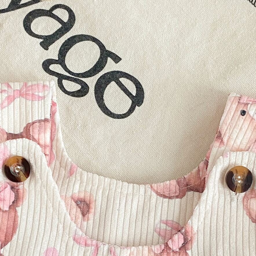 2PCS Lovely Teddy Bear Bow Print Short Sleeve Baby Overalls Set