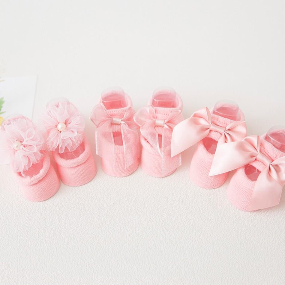 3-pack Pretty 3D Flower Bowknot Socks for Baby Girl Secondary image