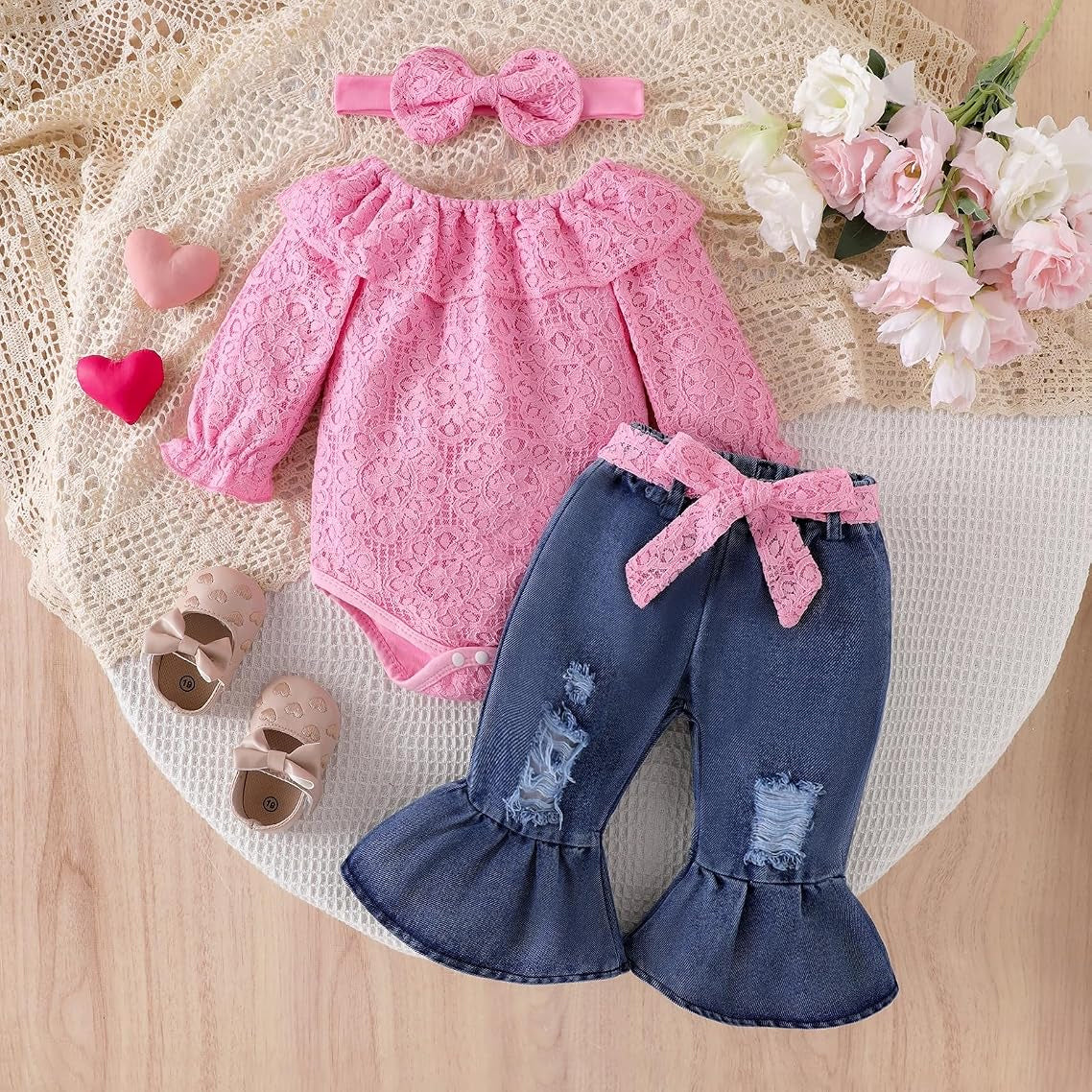 3PCS Chic Lace Top and Distressed Denim Bell-Bottom Baby Girl Set Imagem principal do produto
