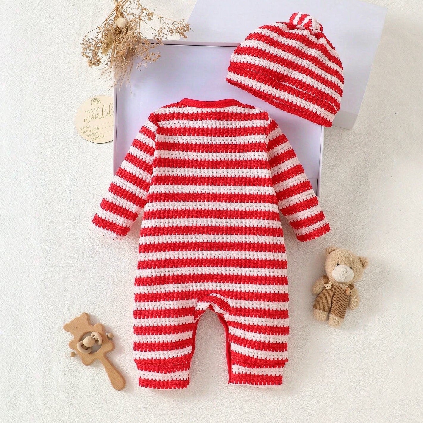 2PCS Mama's Baby Letter Applique Striped Knit Baby Christmas Jumpsuit