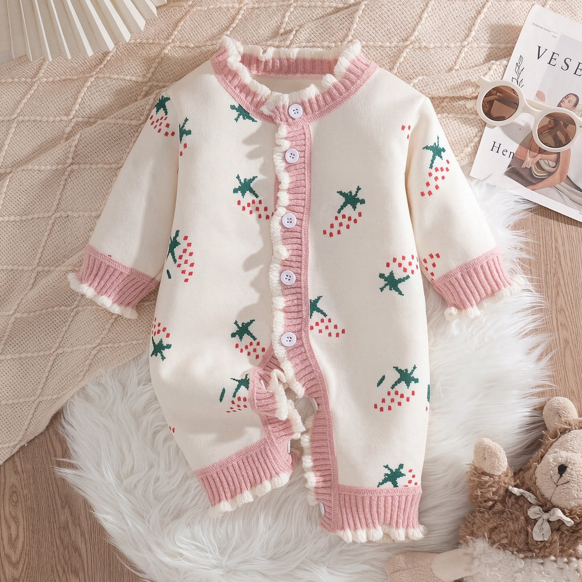 Lovely Strawberry Print Knit Long Sleeve Baby Girl Jumpsuit Image principale du produit